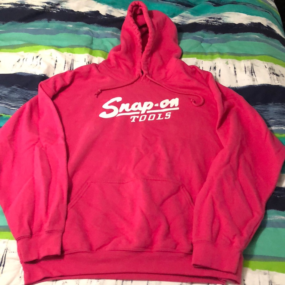 Women’s Pink XL Snap On Hoodie.